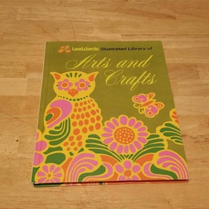 Lee Wards Illustrated Library of Arts and Crafts Hardback Illustrated Craft Book Volume 2