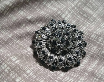 Estate Jewelry Round Edwardian Mourning Style  Silver Toned and Black Bead Flower Textured Brooch or Pin Costume Jewelry Fashion Accessory