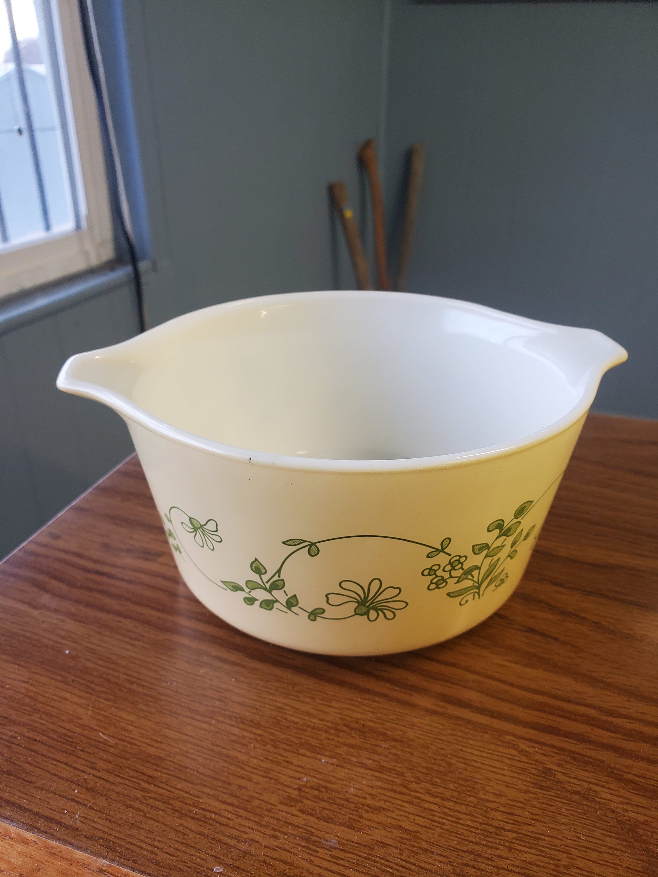 Shenandoah Pattern Pyrex 1 Liter Cinderella Style Casserole Dish