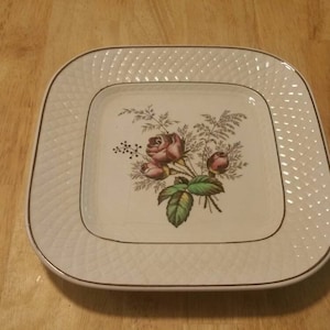 Lady Anne, Red Rose by Spode, 8.60 inch Square Luncheon or Salad Plate with Floral Center, Mansard, Made in England