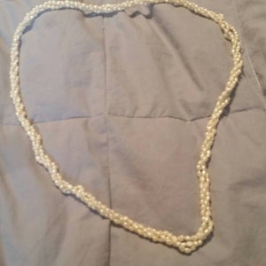 Vintage Bling 28 inch Multi Strand Beaded Pearl Necklace Costume Jewelry image 1