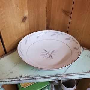 Rare Find, Mikasa Fine China, 9 inch Serving Vegetable Bowl,  Redondo Pattern, Gray Wheat, Stems Rim, Center, Smooth