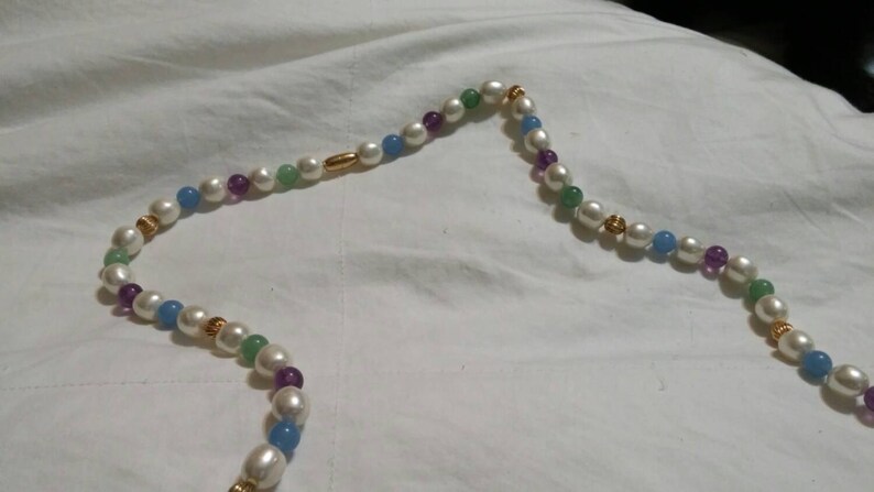 On Sale Inexpensive Bling White Purple and Light Blue Beaded and Gold Toned 36 inch Necklace Costume Jewelry Fashion Accessory