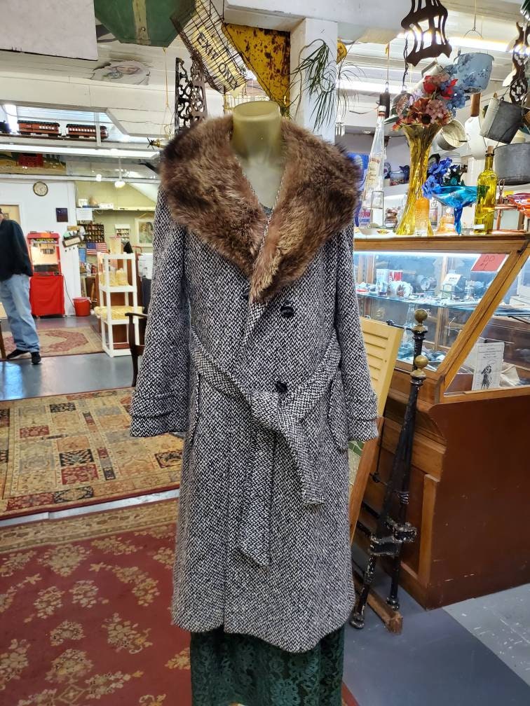 Vintage Lorendale, Black and White Tweed, Medium Sized, Wool Coat