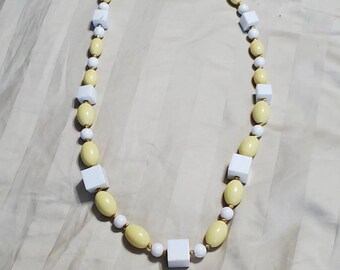 Chunky Bright White and Yellow Bead, 28 inch Necklace, Costume Jewelry, Fashion Accessory, Multi Sized Bead, 1980s Style