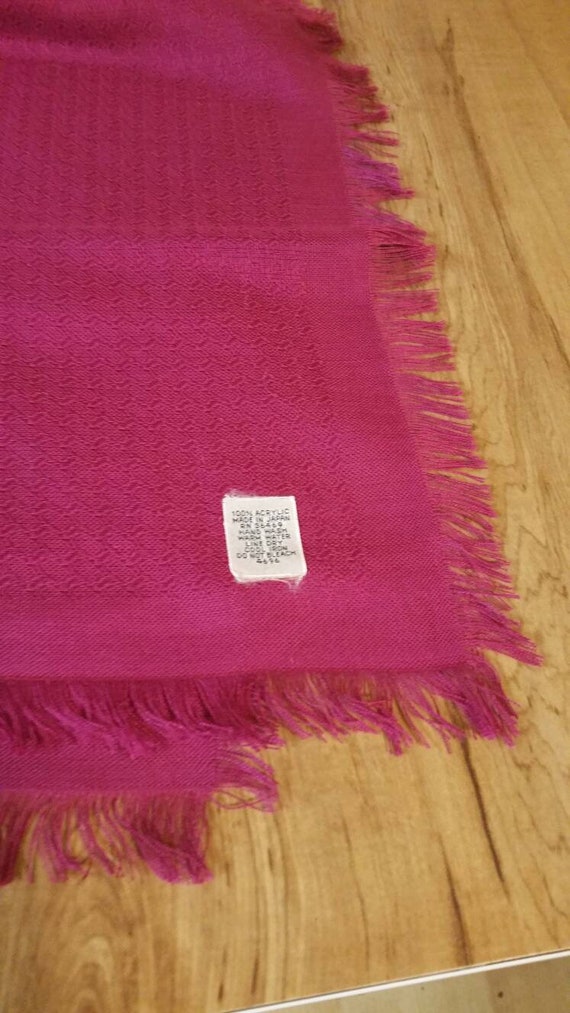 100% Acrylic Hot Pink,  Rectangular Scarf, Vintag… - image 4