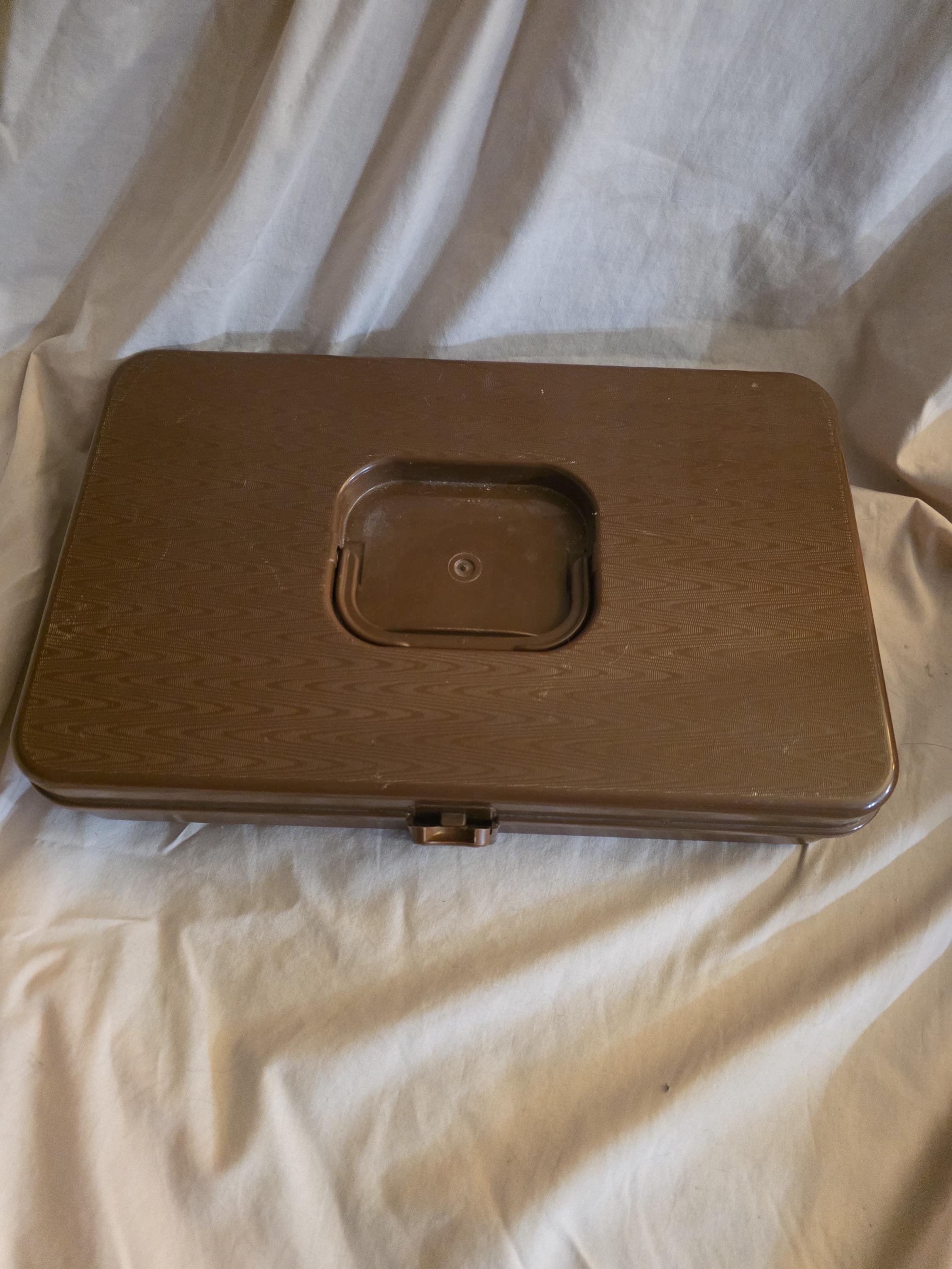 Wilson Manufacturing, Chocolate Brown, Thread Storage Box, Vintage