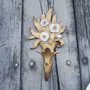 1975 Homco Candle Holder or Wall Sconce with Basket and White Flower, Floral Design, Homco Plastic, Home Interiors Product