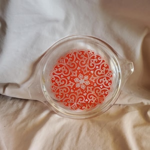 Rare Pyrex Celtic Floral/Hearts Scroll Promo   Flat Pyrex Glass Lid 470 C 5 Replacement Glass Corning Ware