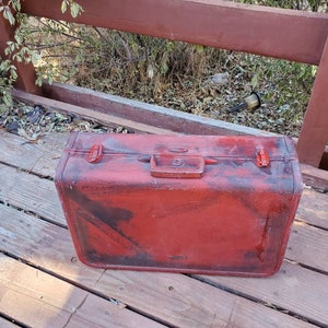 Painted Metal Suitcase 10
