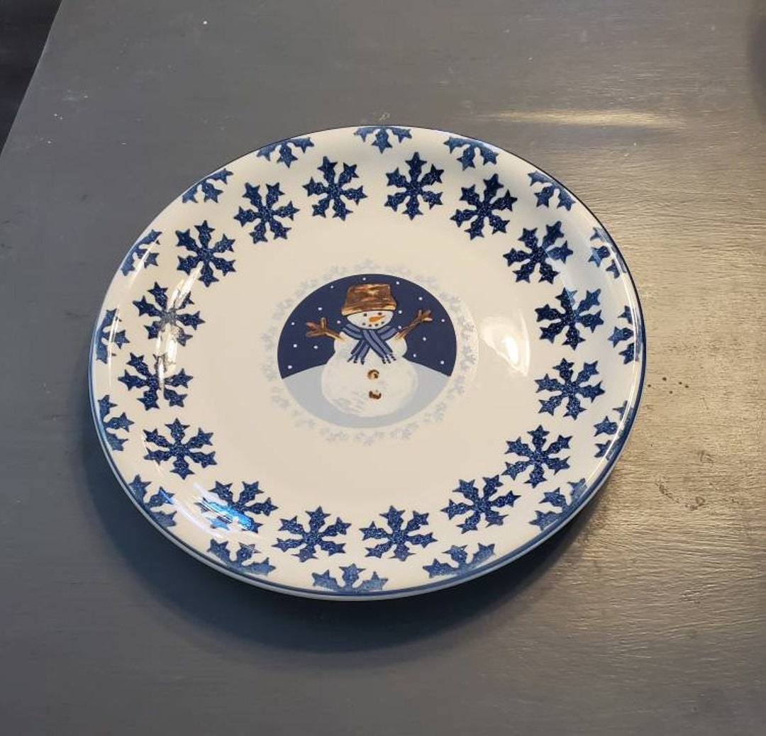 Rare Find, Folkcraft Stoneware, Cameo Snowman, 10.25 Inch Dinner or