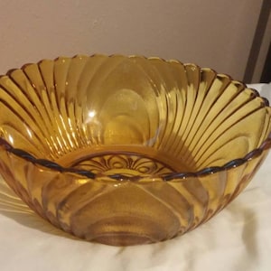 On Sale Beautiful Art Glass Brown Flower Design Large Serving Bowl  1970s Kitchen