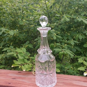 Leaded Crystal, Vintage Barware, Whiskey Decanter, Floral Design, Alcohol Bottle