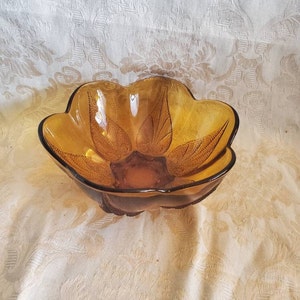 Indiana Glass, 7.40 inch Amber Ruffled Bowl with Leaf and Lattice Pattern, 1970s Home, Candy Dish, Serving Bowl