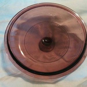Pyrex Visions Purple Glass Lid Replacement V 1 C Cranberry Glass with Ridged Edge image 2