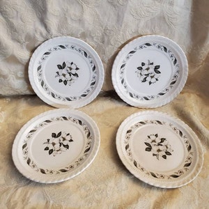 Rare Find, 1940s, Steubenville, Cornelia Pattern, Set of 4, 6.25 inch Bread and Butter Plates, Monticello Shape Floral Border & Center