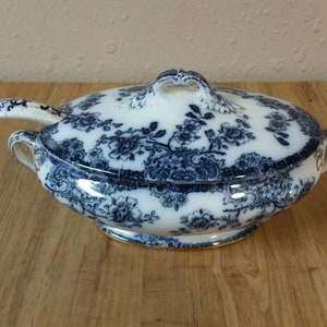 Unmarked Flow Blue Gravy Boat, Sauce Bowl with Matching Ladle, Antique Serving Dish, Vintage Home Decor