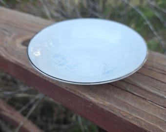 Noritake Virtue, 7.50 inch Soup or Cereal Bowl, White/Blue Roses, Platinum Trim, Discontinued Pattern, Coupe Style, Serving Dish