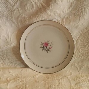 Jolie Fleur,  7.60 inch Salad Plate, with Pink Rose, Fine China ,Made in Japan, Replacement Dish with Platinum Rim