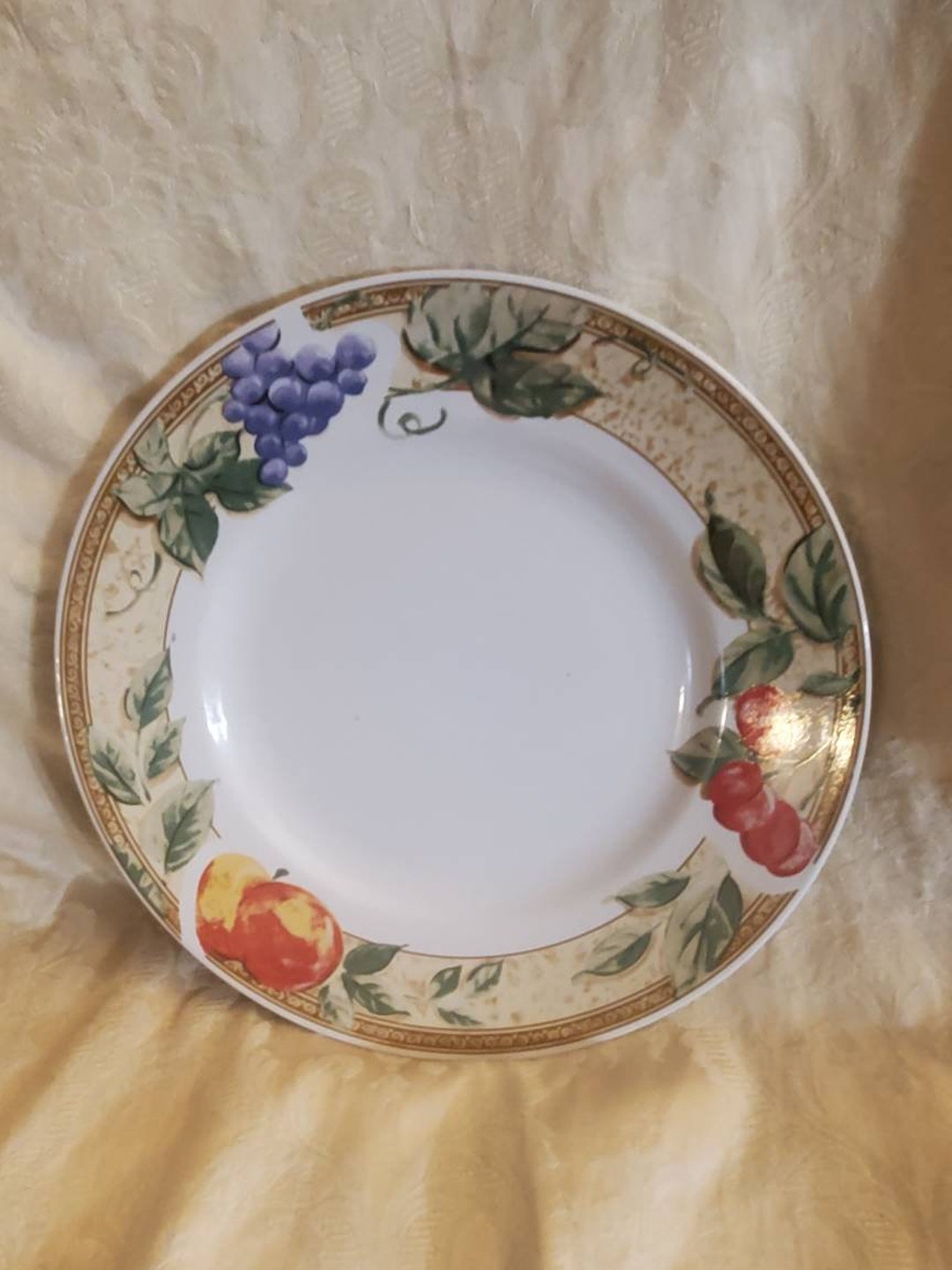 Gibson, Fruit Grove cherries and Grape, Large 11.25 Inch Dinner/chop Plate, White/various Fruits