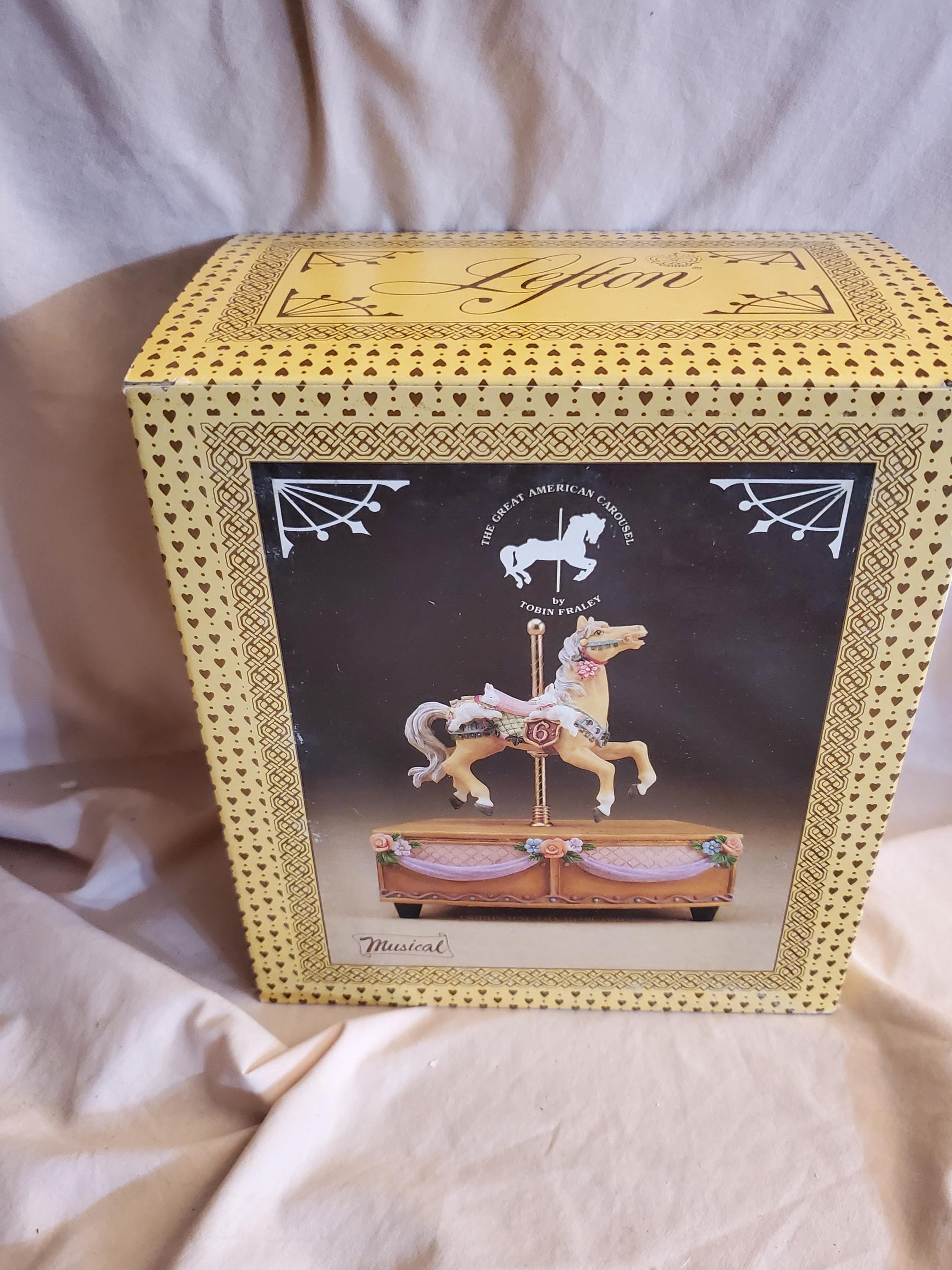 Lefton carousel - Etsy 日本
