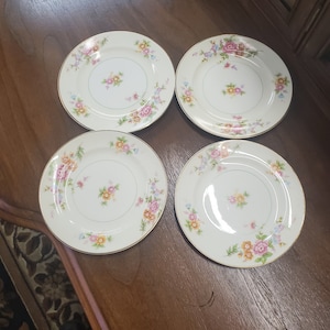Set of 4 Rare Find, Pope Gosser, Louella Pattern, 6.30 inch Bread and Butter Plates, Blue and Pink Flowers Rim & Center, Gold Rim