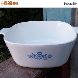 On Sale Vintage Kitchen Blue Cornflower Corning Ware 2.5 Quart Dutch Oven or Casserole Dish