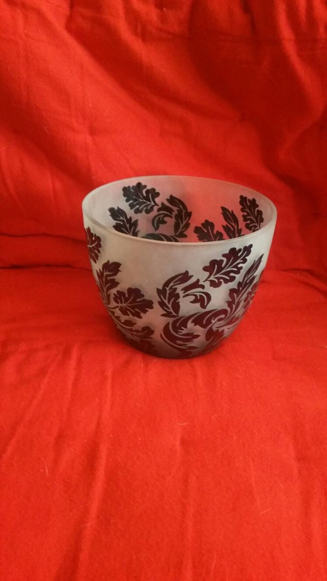 フロストホワイトにブルーリーフデザイン、7.40インチ装飾ボウル