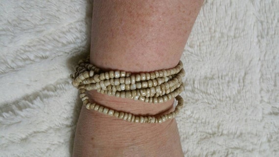 Metal Free Beach Style Beige and White Bead and B… - image 2