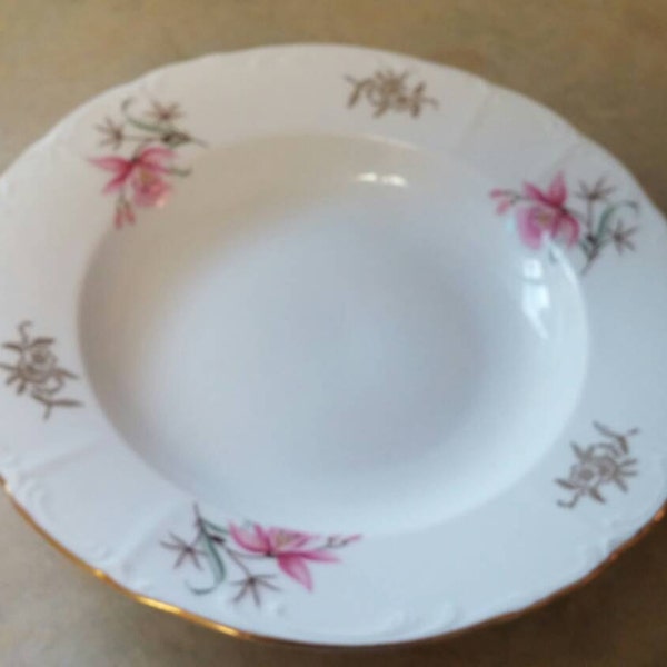 Made in Czechoslovakia Pink Orchid Fine Bohemian China 8.5 inch Salad or Soup Bowl Replacement Dish