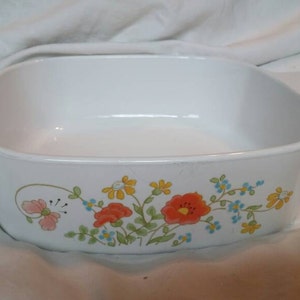 Vintage Kitchen Corning Ware Wildflower Design 2 Quart Casserole Dish