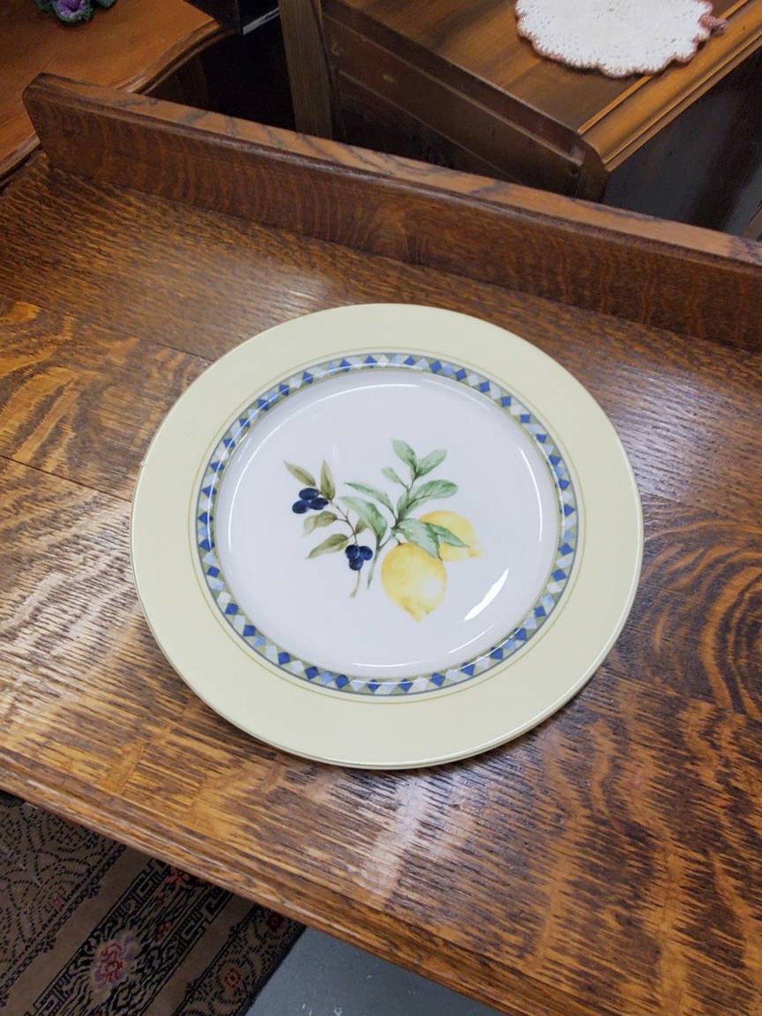 Royal Doulton, 1999, Carmina, 11 Inch Dinner or Chop Plate, Mix&match