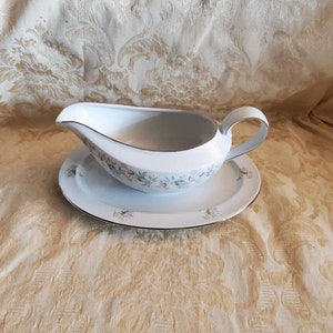 Johann Haviland,  Gravy Boat with Attached Underplate &quot;Forever Spring&quot; Floral Rim & Center, Platinum Trim, Syrup or Sauce Dish