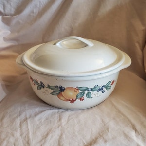Corelle Coordinates, 2.5 Quart, Stoneware Baking Dish with Lid, Abundance Pattern, Microwave and Oven Safe