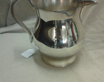 Oneida Silver Plated Water Serving Pitcher Serving Tool