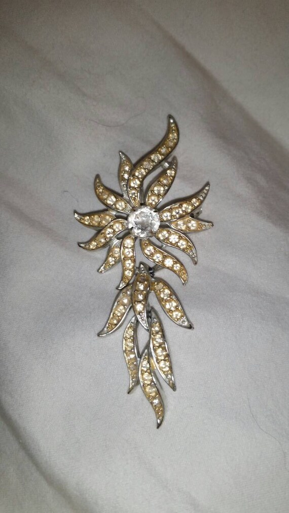 Estate Jewelry Monet Brooch or Pin Flower with Yel