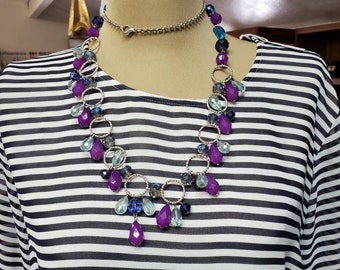 34 inch, Hoop Necklace with Purple and Multi Shades of Blue Beads, Vintage Estate Jewelry, Silver Toned Chain, Costume Jewelry, Fashion