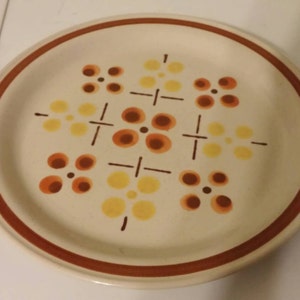 Vintage Kitchen Bonsai Collection Sanibel Design 10.5 inch Brown Flower Serving Dish