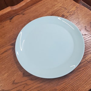 Unmarked Turquoise Blue Corelle Glass Style 10 inch Dinner Plate, Vintage Kitchen, Thin Stacking Plate