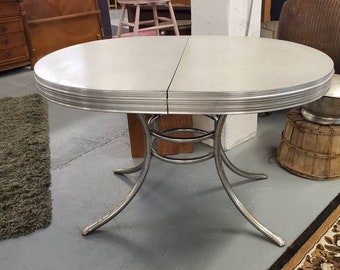Farmhouse 1950s, Oval Formica Table, with Leaf, Gray and White Top with Chrome Pedestal Legs, Mid Century Modern Table