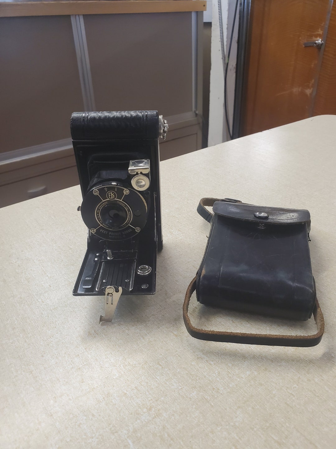 Antique 1925, Eastman Kodak Vest Pocket Camera With Original Case ...