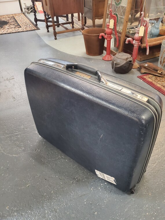 Rustic Large Sized, Hard Sided Samsonite Navy Blu… - image 3