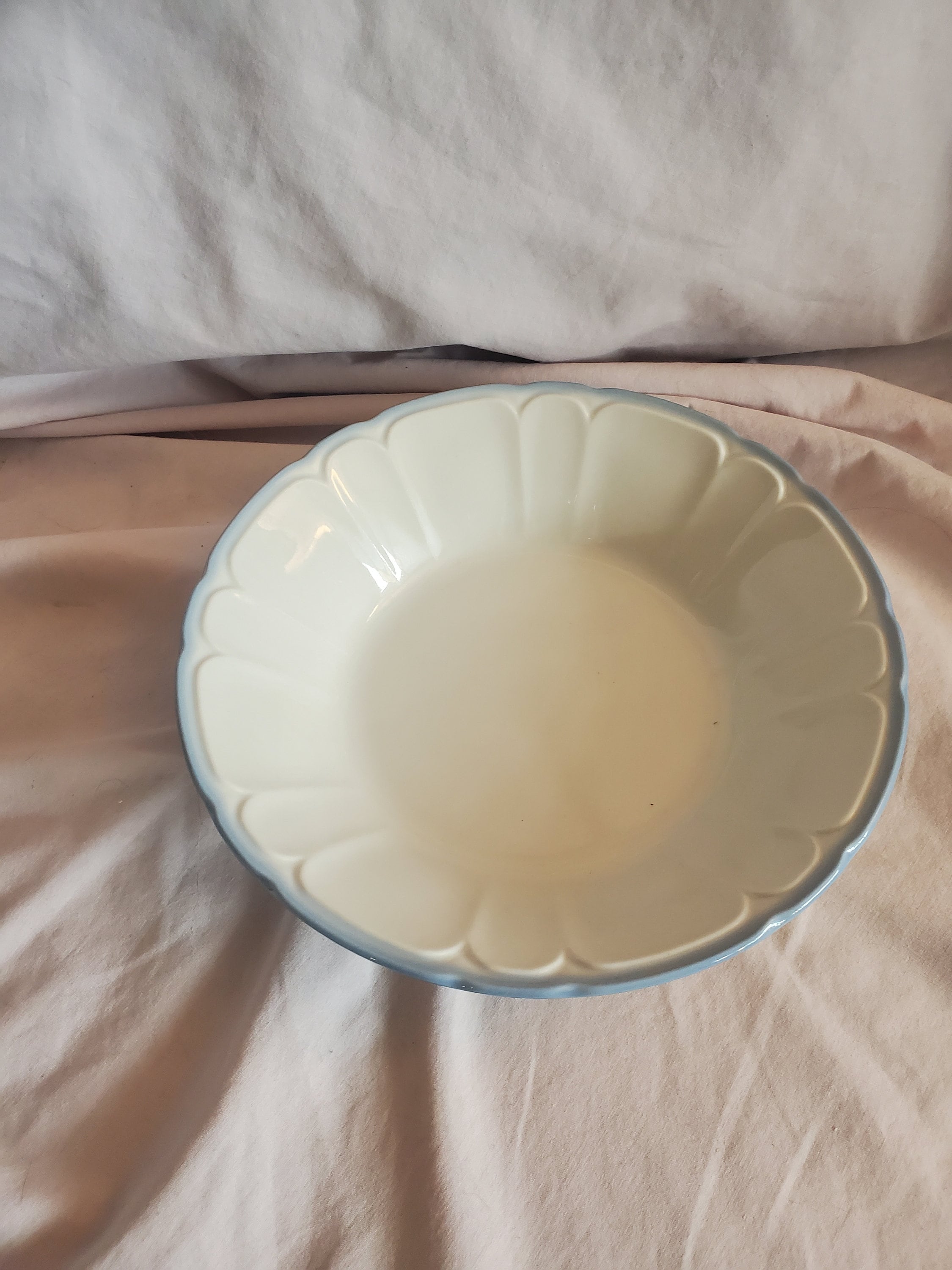 Renaissance Stoneware 7.5 Inch Coupe Cereal or Soup Bowl 290