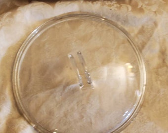 Pyrex, L 22 C, Round Glass, 9.25 inch Domed Lid with Rectangular Handle, Vintage Kitchen Tool, Crock Pot or Casserole Dish Tool
