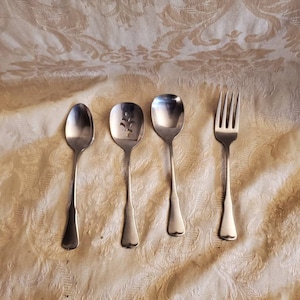 Oneida Community, Stainless Steel, Patrick Henry , Random Serving Utensils, Salad Fork, Teaspoon, Sugar Spoon or Slotted Jelly Server