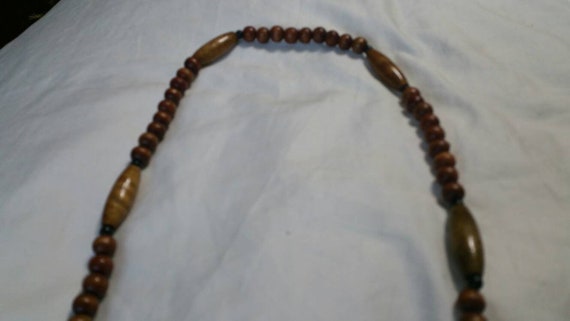 Metal and Clasp Free, 28 inch Wooden Beaded Neckl… - image 3