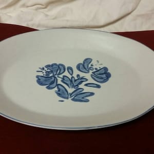 Pfaltzgraff Yorktowne or Blue Flower Oval Serving Platter with Gray and Blue Rim 13.75 inch Dish