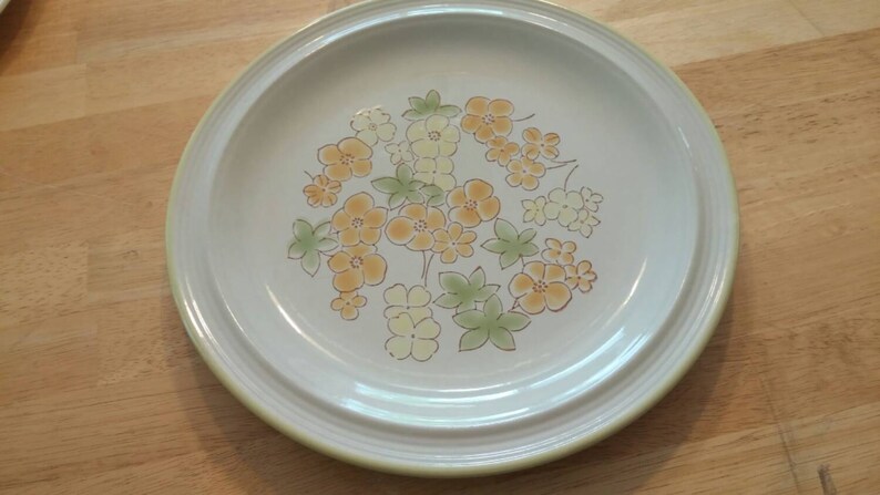 On Sauterne Isabella 10 5 Inch Stoneware Dinnerchop Plate With Yellow And Orange Flowers Plates Home Living Fontane Physio De - Isabella Large Ceramic Wall Decor Flower On Sauterne Isabella 10 5 Inch Stoneware Dinnerchop Plate With Yellow And Orange Flowers Plates Home Living Fontane Physio De - Isabella Large Ceramic Wall Decor Flower