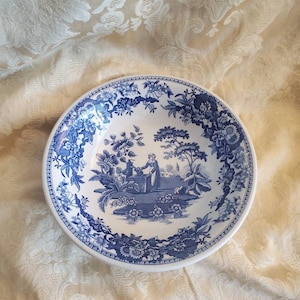 8 inch,  Girl at Well, Spode Bowl, The Spode Blue Room Collection, Large Pasta, Soup or Salad Bowl, Made in England, Underglazed Print
