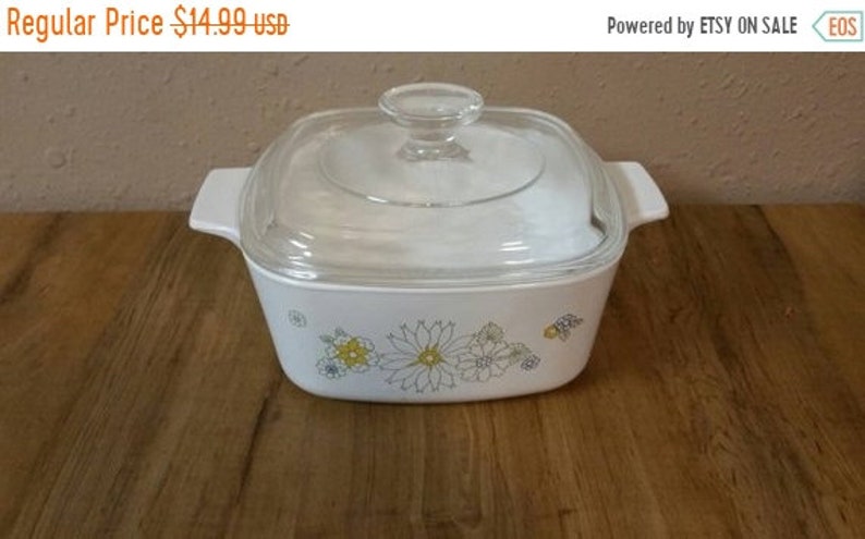 On Sale Retired Pattern Corning Ware 1.5 Quart Floral Bouquet Casserole Dish and Lid with White and Yellow Flowers